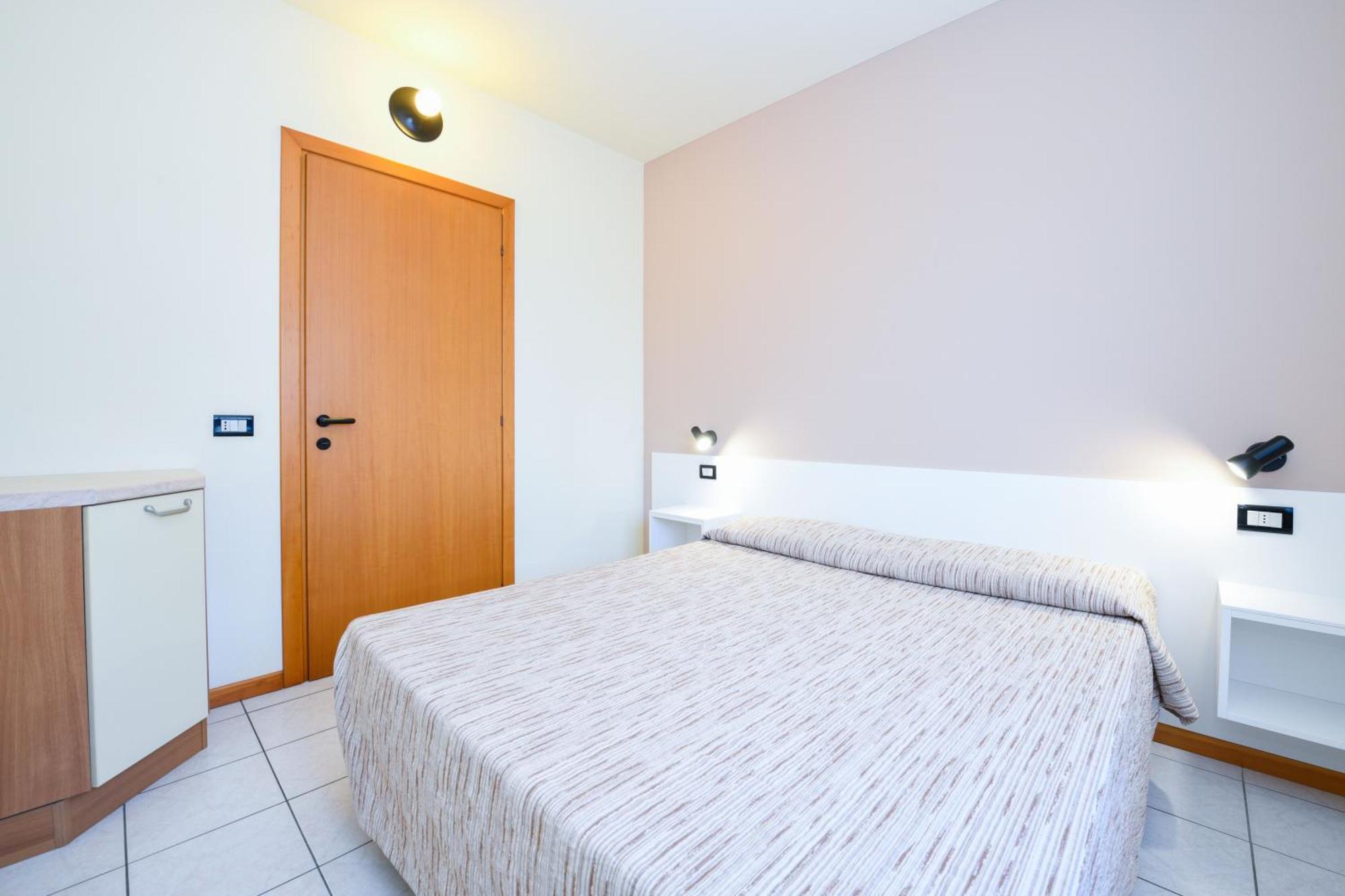 Residence Parco Sirmione Luaran gambar
